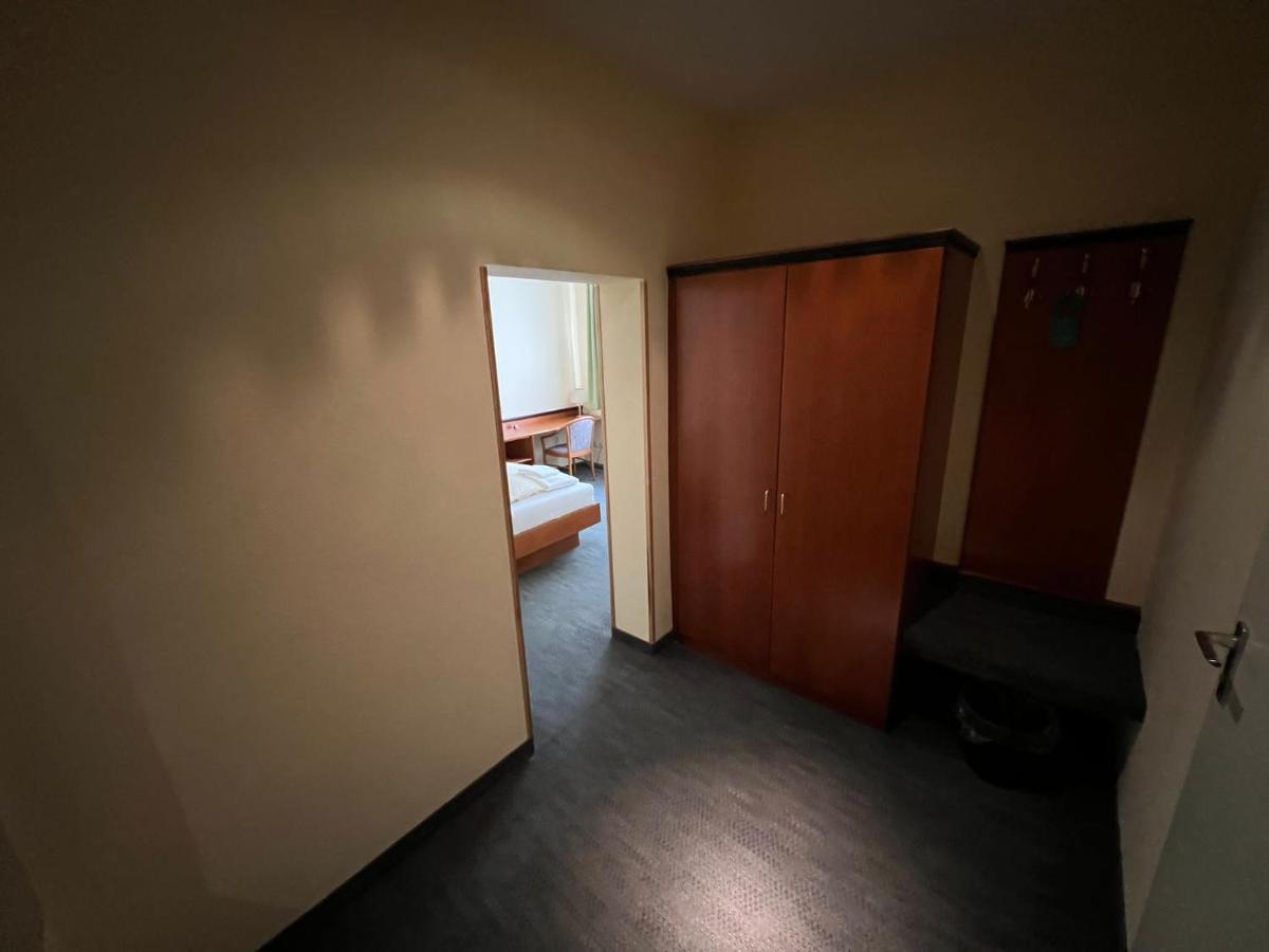 格斯特弗帕斯布拉奥丁格芬酒店 丁戈尔芬格 外观 照片