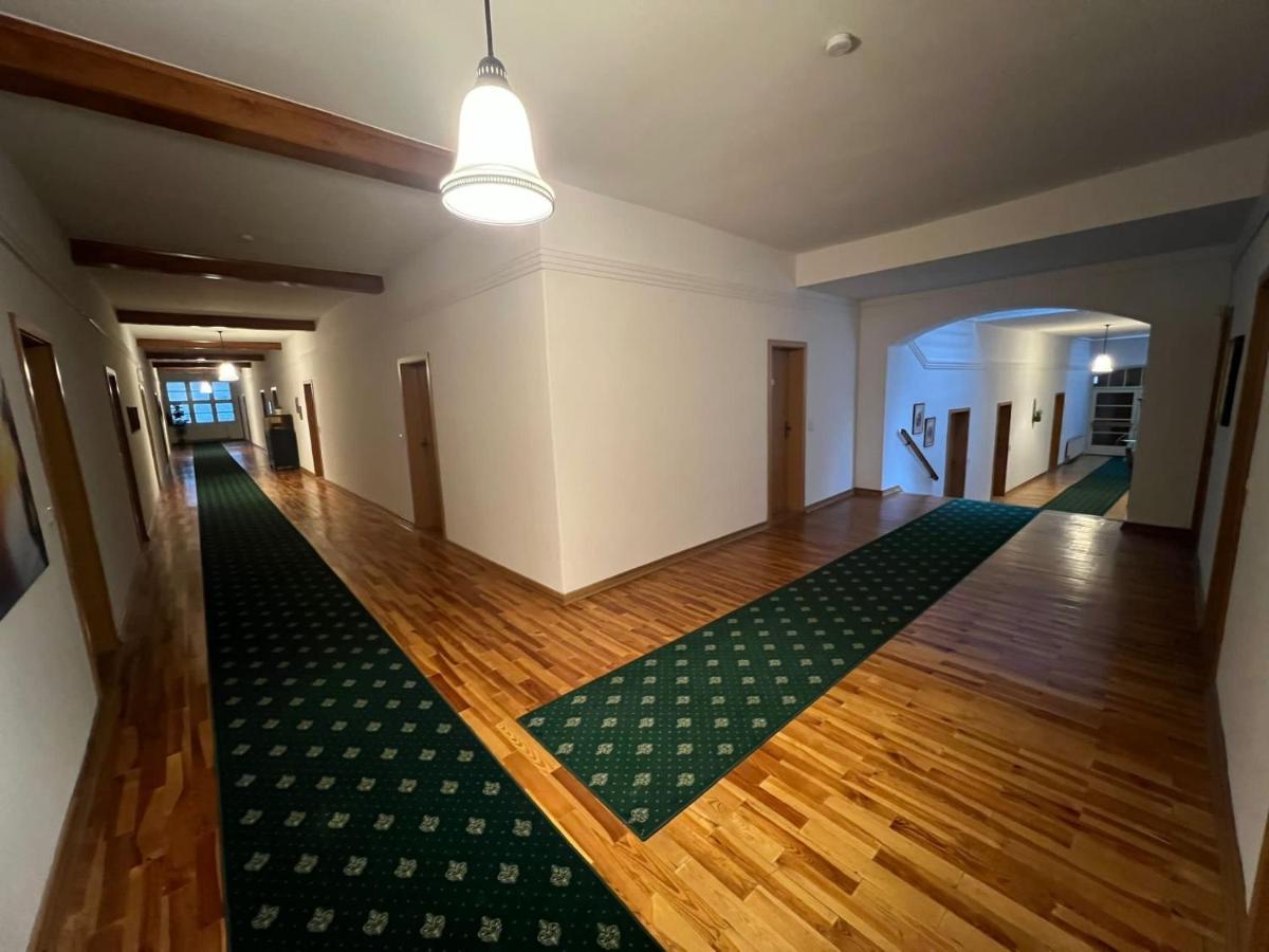 格斯特弗帕斯布拉奥丁格芬酒店 丁戈尔芬格 外观 照片